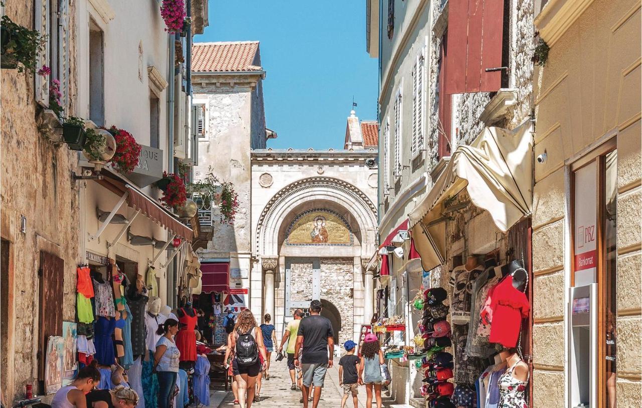 Pet Friendly Apartment In Porec With Wifi Exterior photo