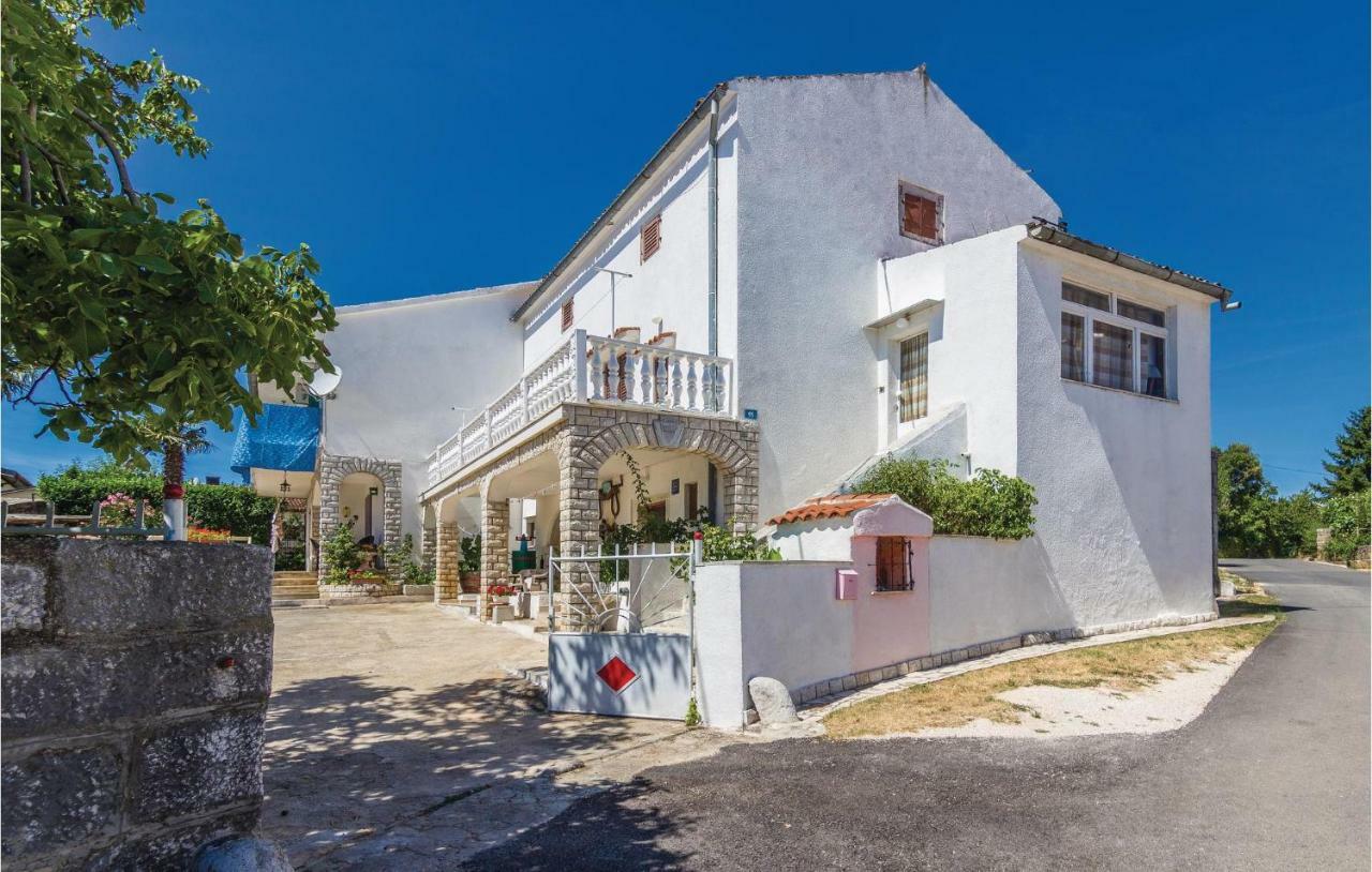 Pet Friendly Apartment In Porec With Wifi Exterior photo